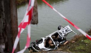 Кола с мигранти падна в езерото Вая край Бургас, има жертви (ВИДЕО/СНИМКИ)