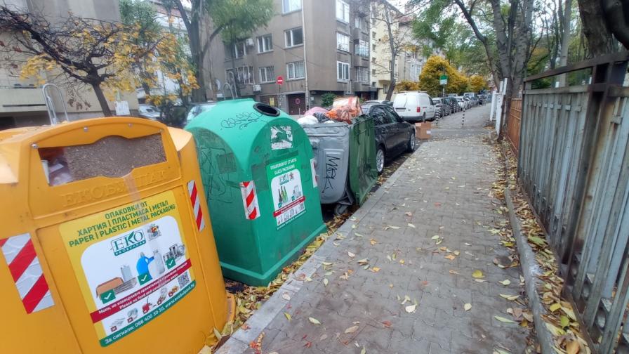 Рекордни санкции за търговски обекти в София заради смесване на отпадъци