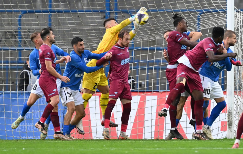 Спартак Варна Септември София1