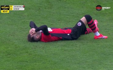 Тежък удар за Локо София по време на мача с Ботев Враца (видео)