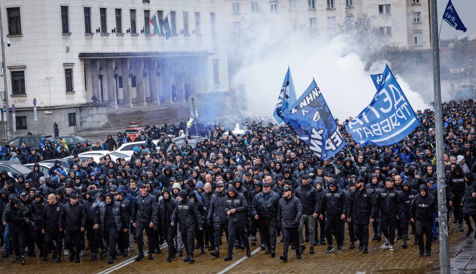 Шествие на феновете на Левски преди дербито с ЦСКА1