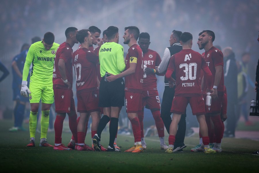 Брутално меле Левски ЦСКА1