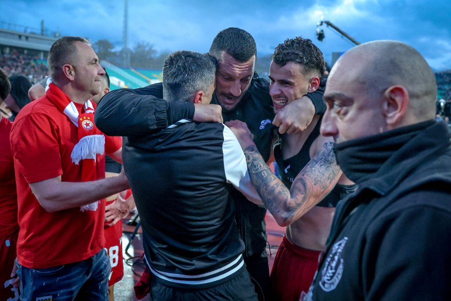 Радостта на ЦСКА след победата над Левски1