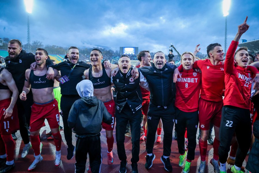 Радостта на ЦСКА след победата над Левски1