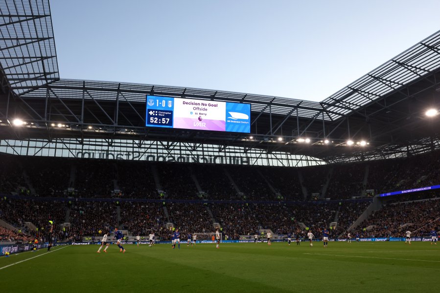 Евертън Фулъм1