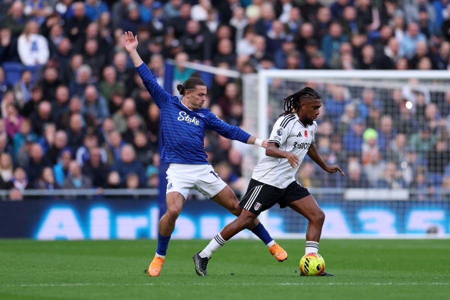 Евертън Фулъм1