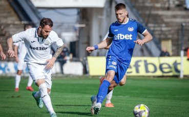 С два късни гола Славия потопи Монтана