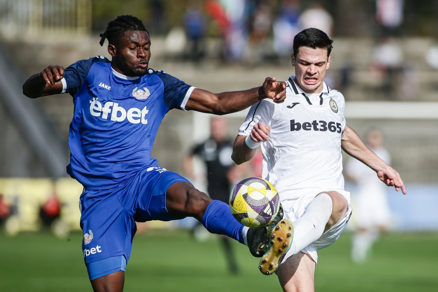 Славия Монтана1