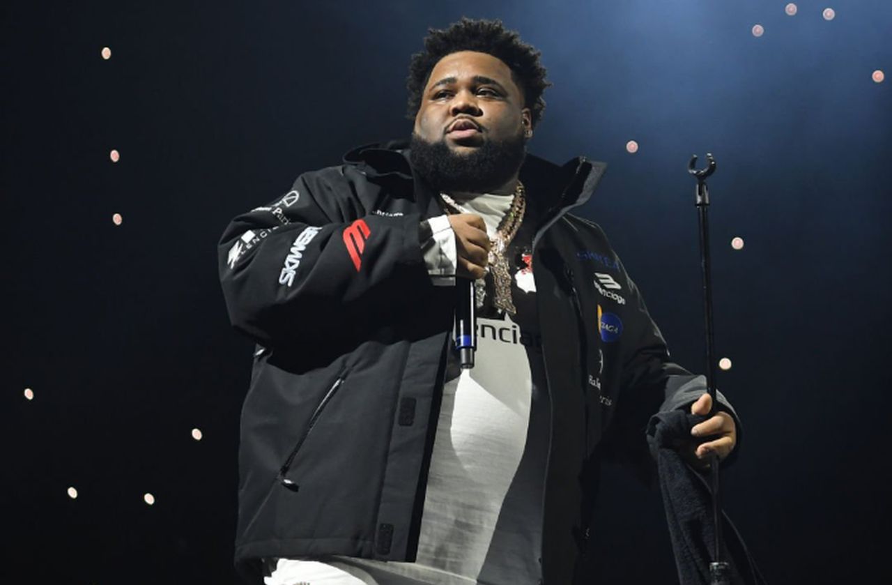 Арестуваха рапъра Род Уейв - часове след като бе номиниран за „Грами“