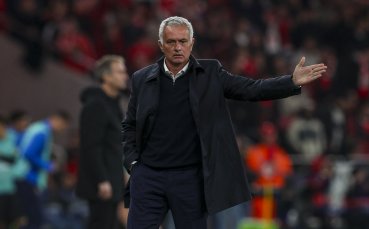 Бенфика изпусна победата в добавеното време, Моуриньо още няма загуба