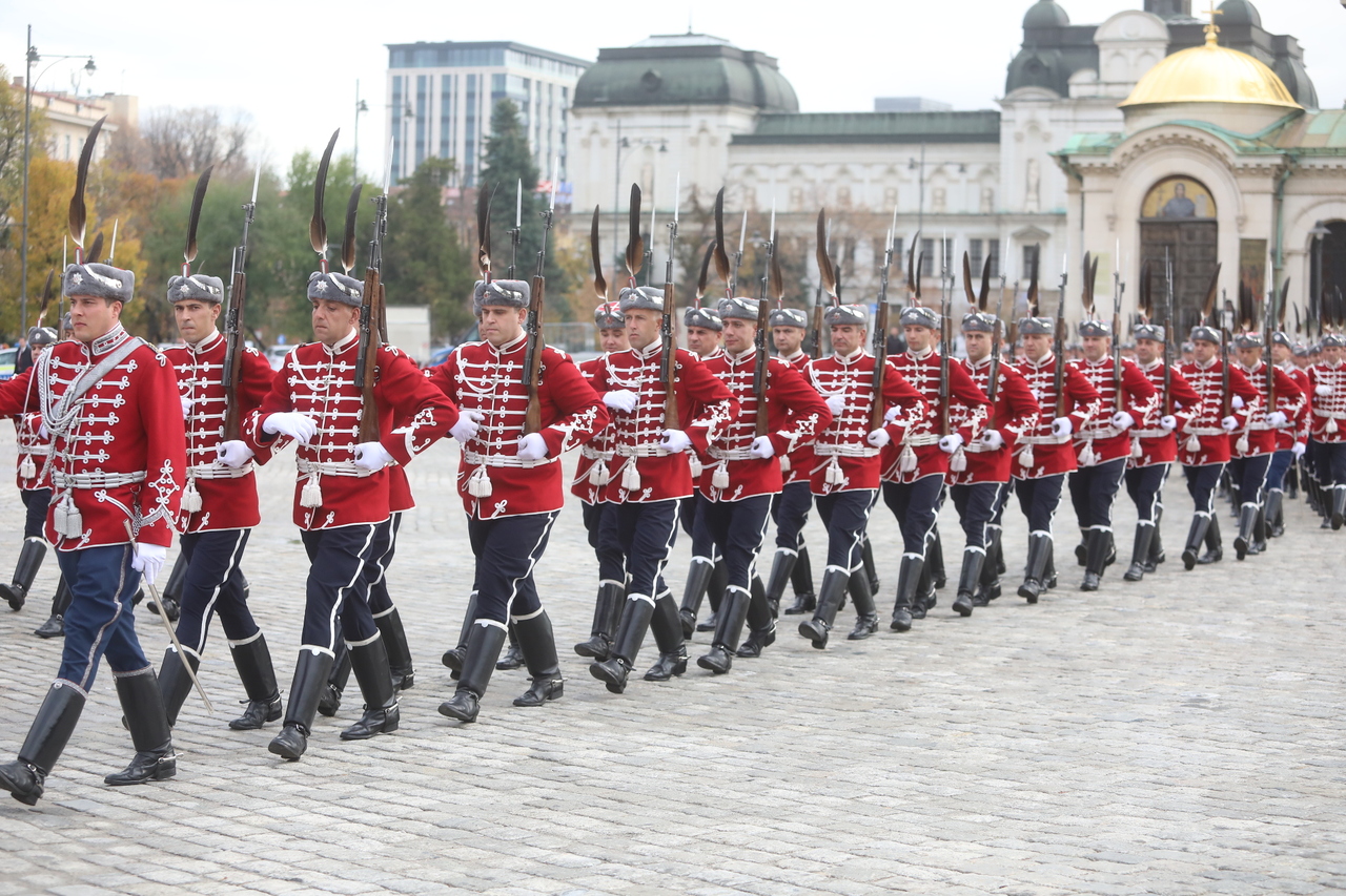 <p>Президентът Радев посрещна ливанския си колега Жозеф Аун в София.</p>