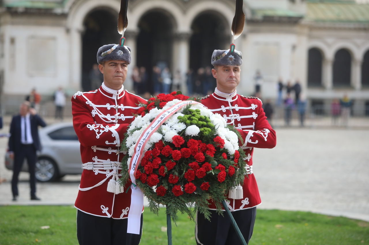 <p>Президентът Радев посрещна ливанския си колега Жозеф Аун в София.</p>