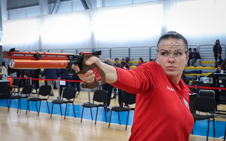 Антоанета Костадинова остана извън финала на 10 метра пистолет от Световното в Кайро