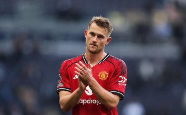 Куман приветства завръщането на Де Лихт и похвали дебютанта Валенте