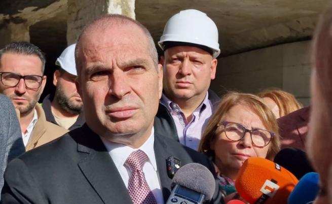 Караджов: Няма риск инфраструктурни проекти да отпаднат от Бюджет 2026