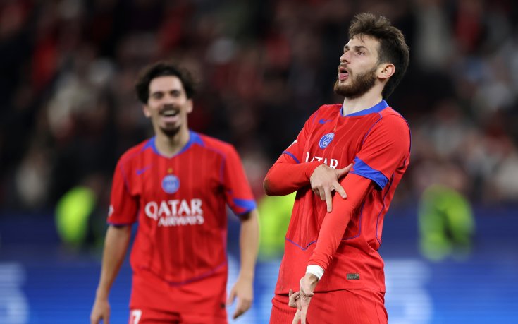 Във Франция признаха: голът на Кварацхелия срещу Лион е нередовен