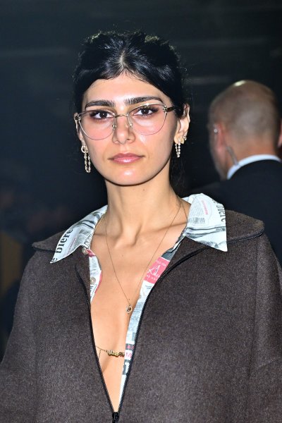 Миа Халифа1