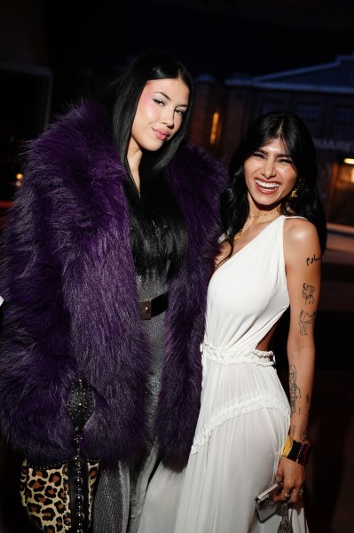 Миа Халифа1