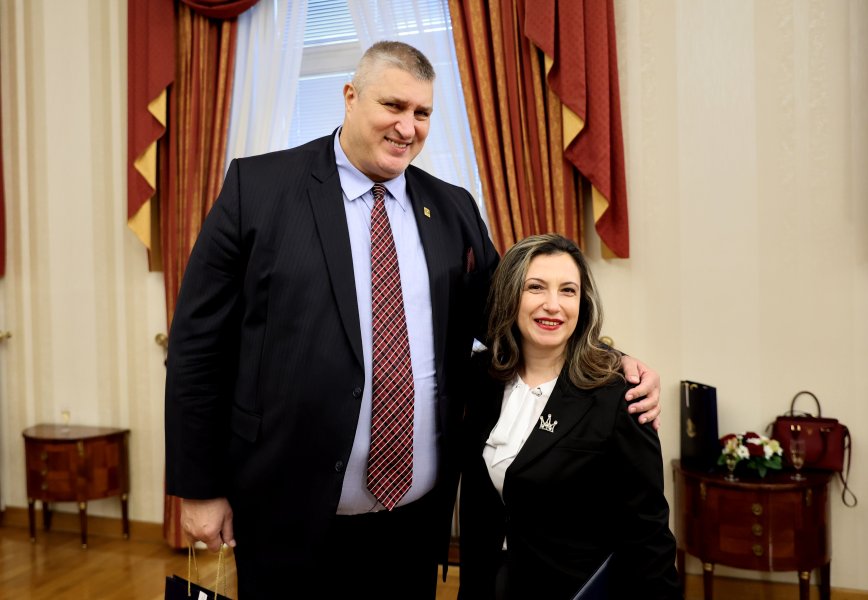 Президентът Румен Радев награди с Почетен знак изявени спортисти1