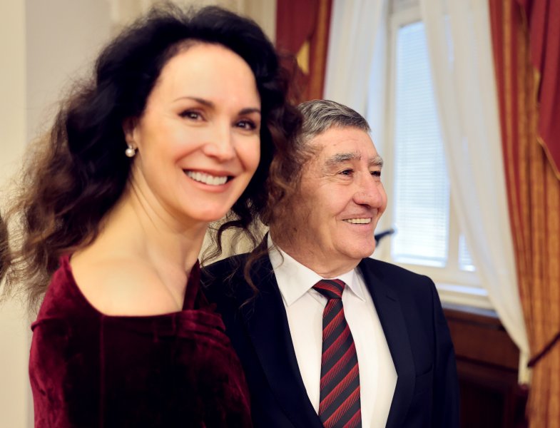 Президентът Румен Радев награди с Почетен знак изявени спортисти1