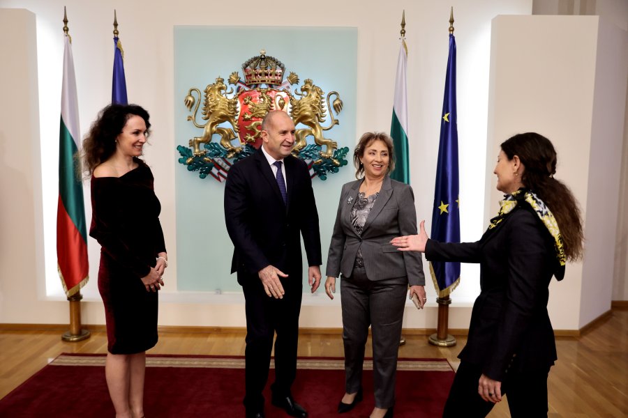 Президентът Румен Радев награди с Почетен знак изявени спортисти1