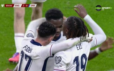 Еберечи Езе удвои преднината на Англия