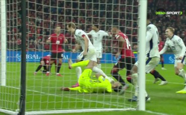 Хари Кейн изведе Англия напред в Тирана