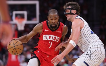 Кевин Дюрант изведе Хюстън до успеха срещу Орландо в НБА