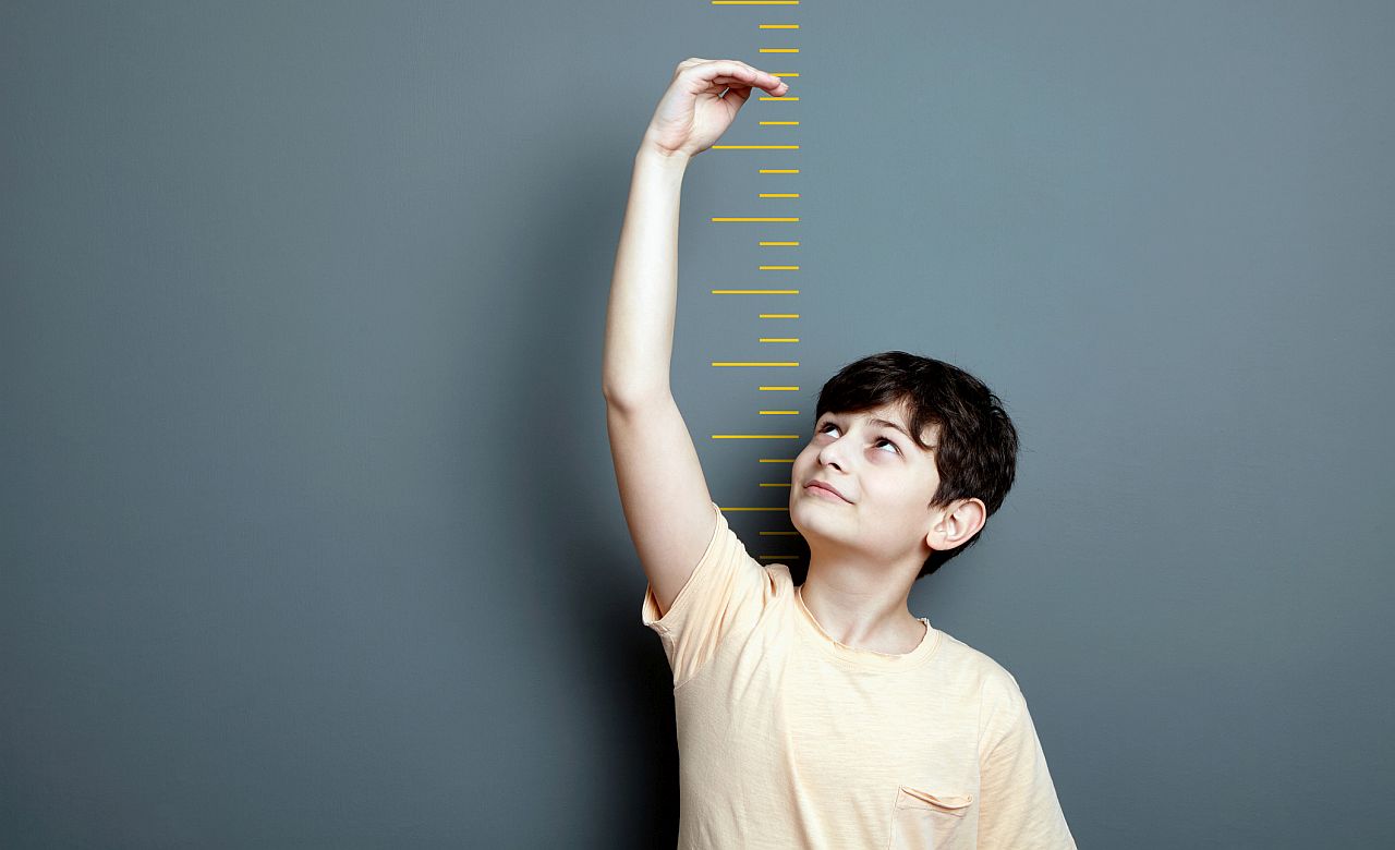 <p><strong>Ръст</strong></p>

<p>Макар това да важи основно за мъжете, по-високият човек по-лесно напредва в бизнеса от някой с по-нисък ръст.</p>