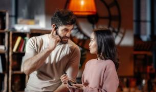 Защо автоматичният преводач е идеален подарък тази година