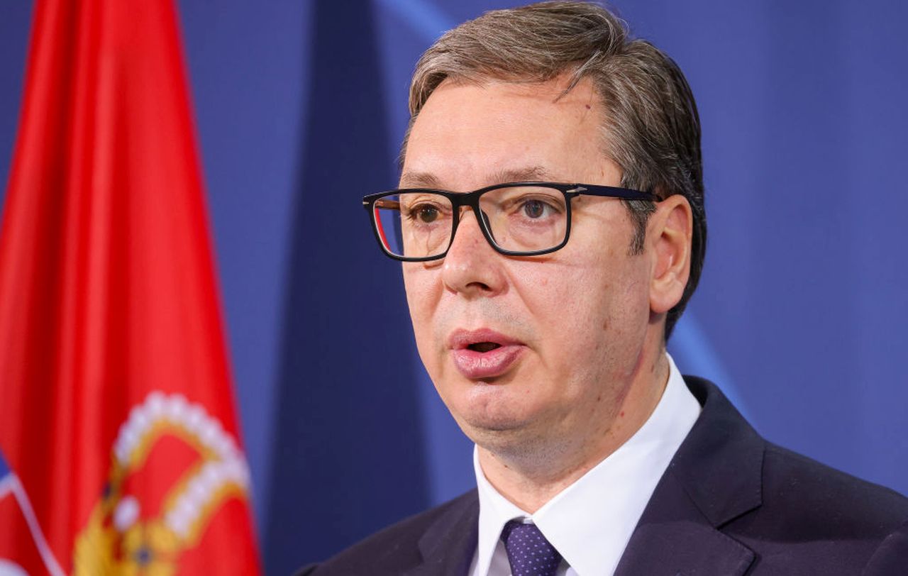 Журналист подаде жалба срещу Александър Вучич за участие в "снайпер туризъм" в Сараево