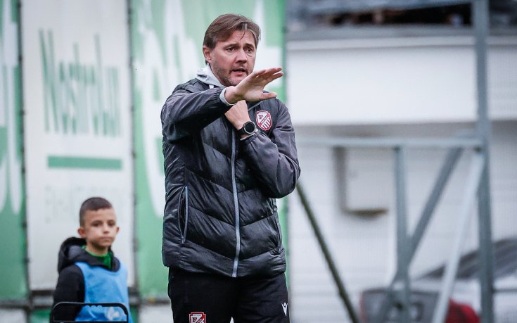 Треньорът на Фратрия получи лиценз