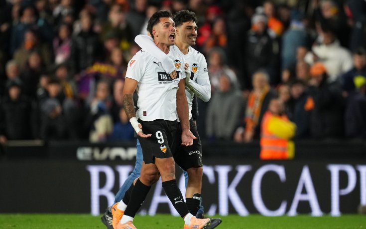 Валенсия постигна минимална победа в дербито срещу Леванте