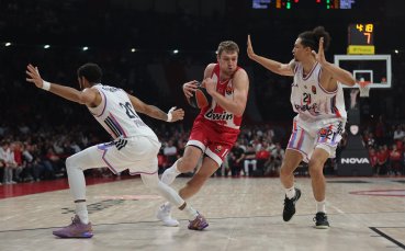 Везенков с нов силен мач при осмата победа на Олимпиакос в Евролигата