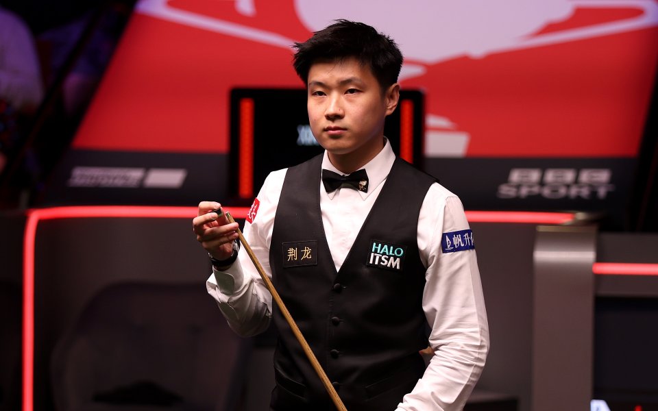 Световният шампион пречупи Робъртсън за титлата в Рияд (видео)