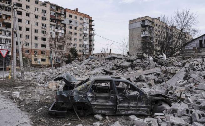 Русия съобщи, че е превзела още две селища в в Източна Украйна