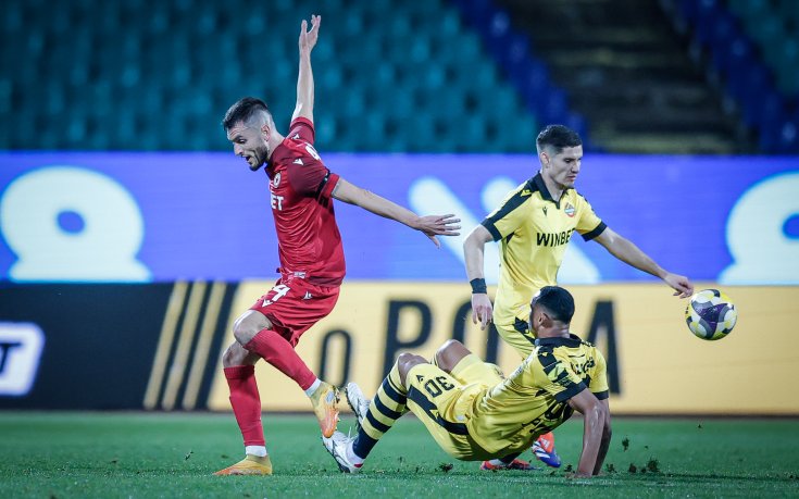 ЦСКА губи важен защитник за „Коритото“