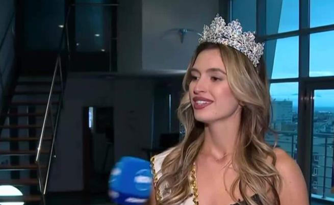 Най-красивата българка: Волейболистката Симона Бакърджиева стана Мис България 2025 (ВИДЕО)
