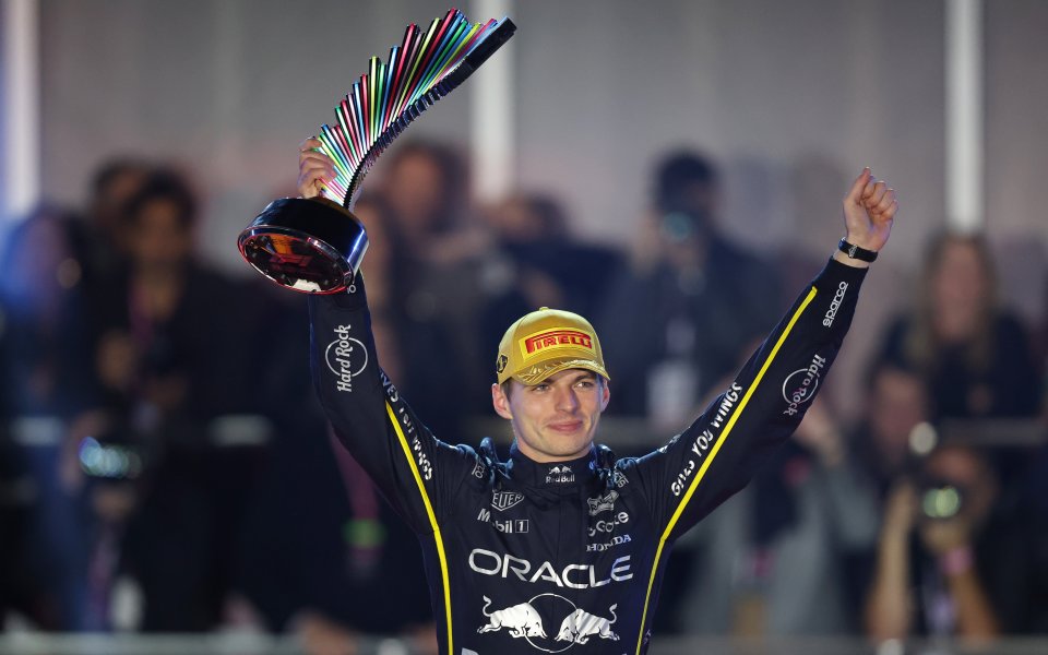 Верстапен напуска Ред Бул в преследване на пета титла?