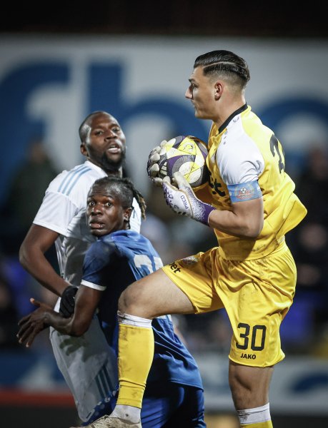 Монтана Левски1