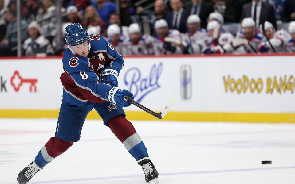 Колорадо се справи с Чикаго, Минесота победи Уинипег в НХЛ