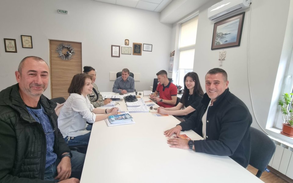 Доброволци от НПМГ ще подкрепят Световното за спортисти със синдром на Даун