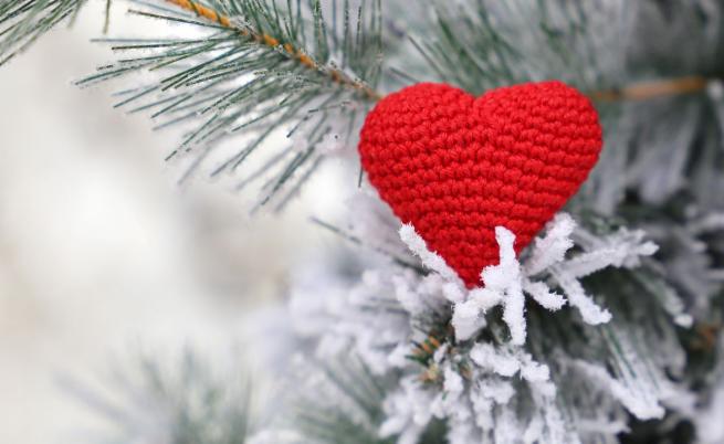 Тези 4 зодии ще излекуват разбитото си сърце тази зима