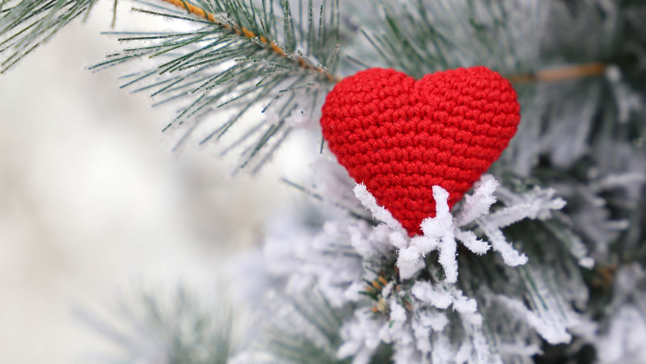 Тези 4 зодии ще излекуват разбитото си сърце тази зима