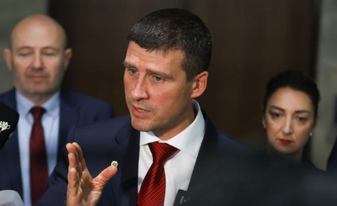 Ивелин Михайлов: Ако кабинетът не подаде оставка, напрежението ще ескалира