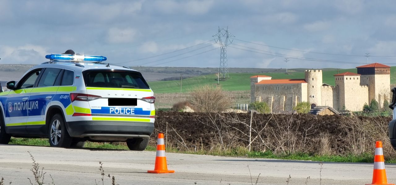 <p>Обиски във &bdquo;Величие&ldquo;: Кадри от акцията срещу имотни измами и пране на пари</p>