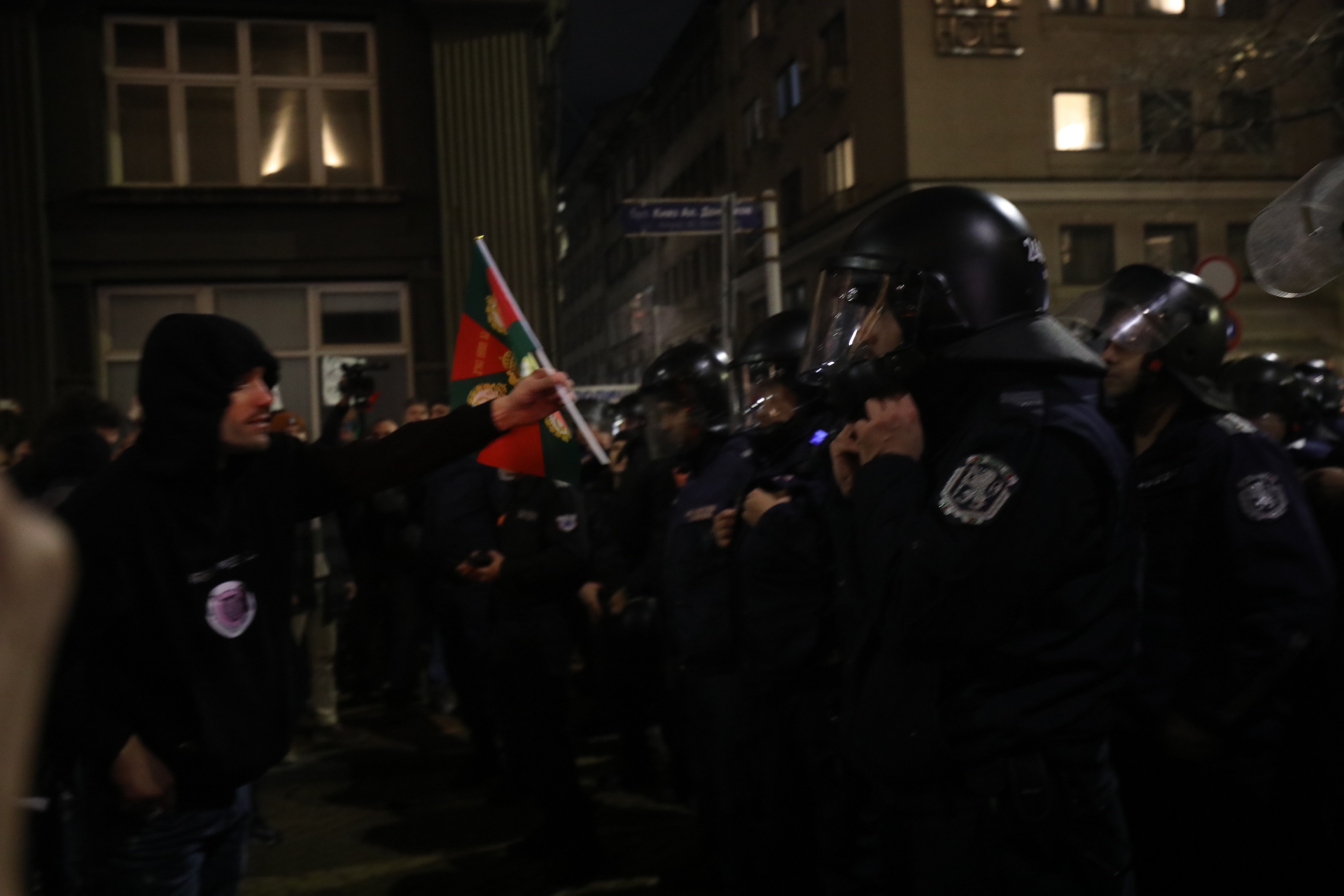 <p>Протест срещу Бюджет 2026 - "Триъгълникът на властта" под обсада.</p>