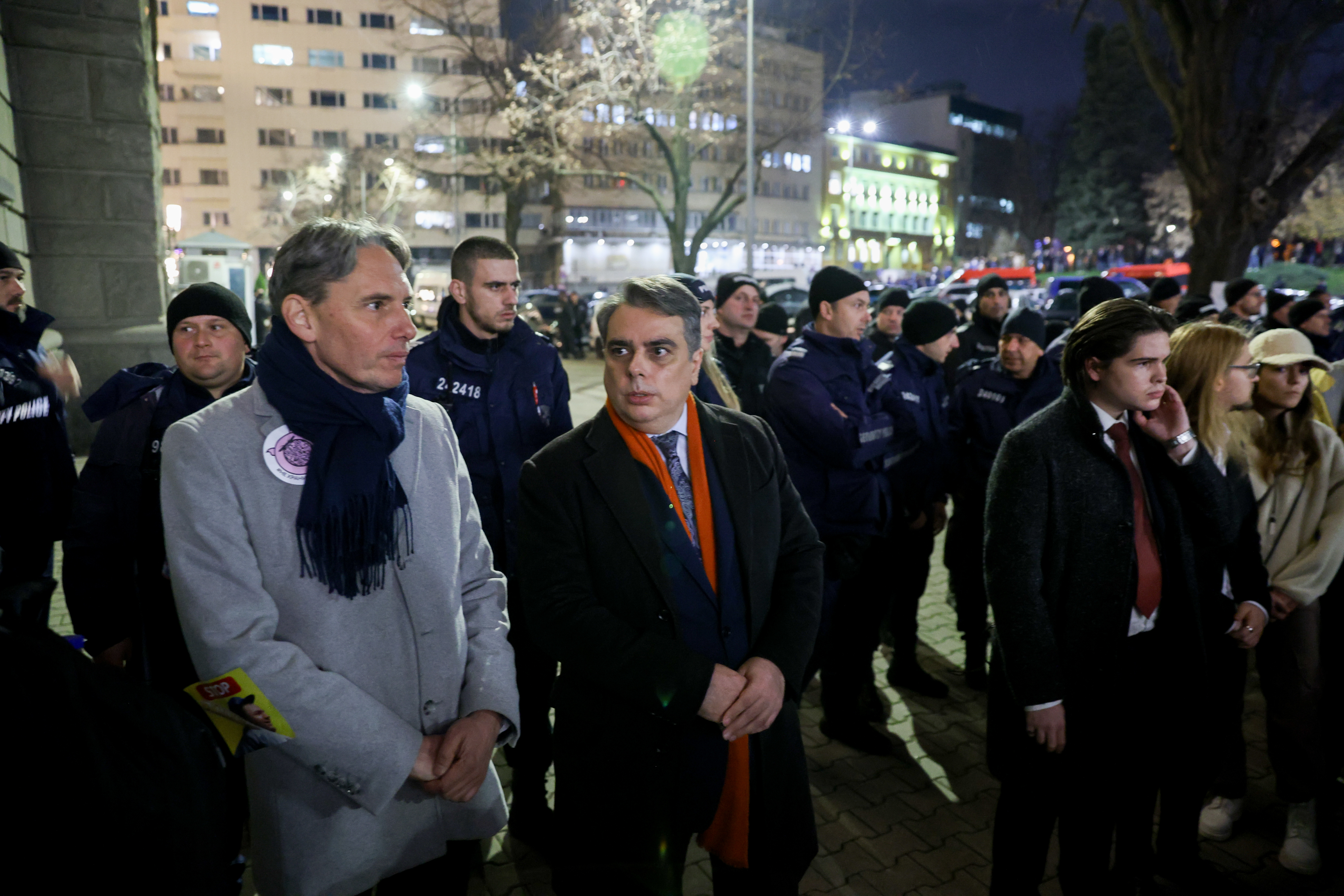 <p>Протест срещу Бюджет 2026 - "Триъгълникът на властта" под обсада.</p>