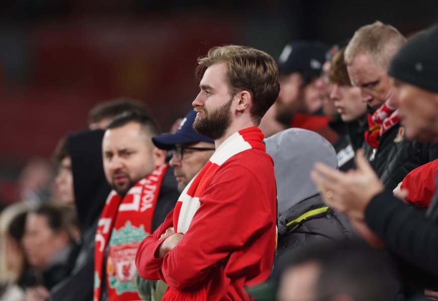 Ливърпул ПСВ Айндховен1