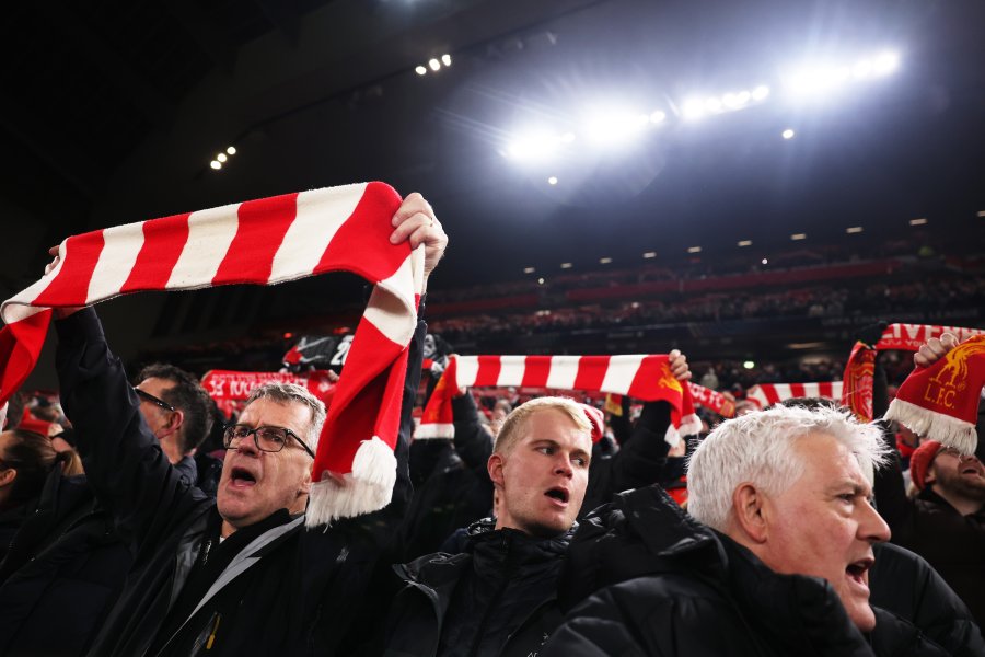 Ливърпул ПСВ Айндховен1